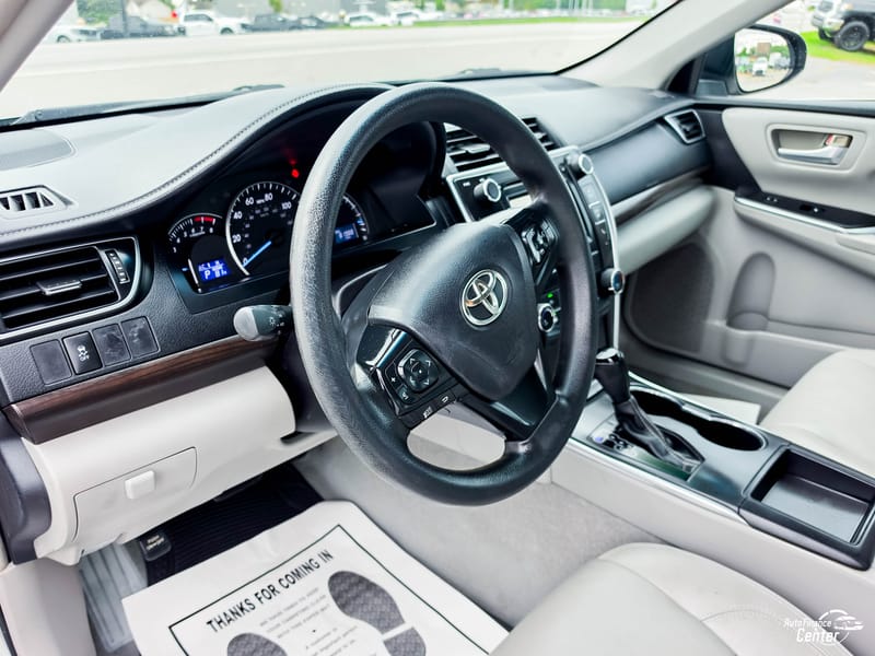 2015 TOYOTA CAMRY LE - TOY895878