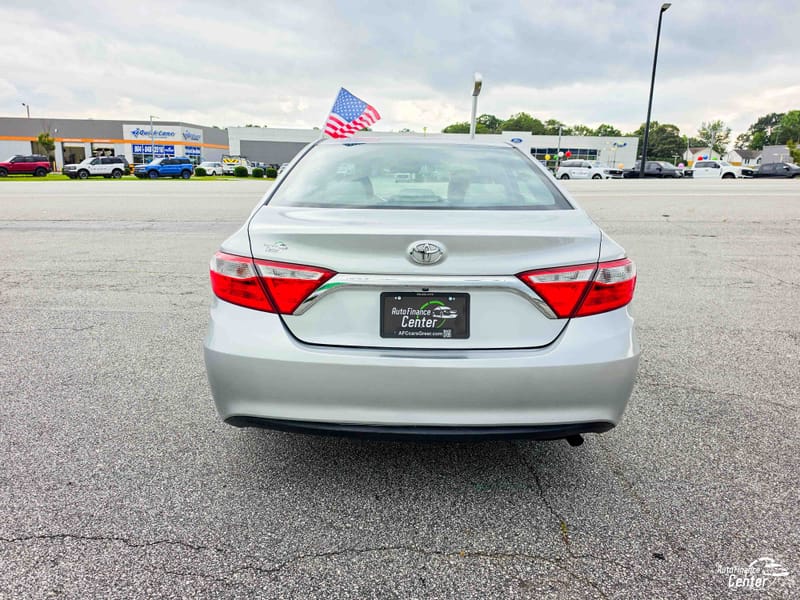 2015 TOYOTA CAMRY LE - TOY895878