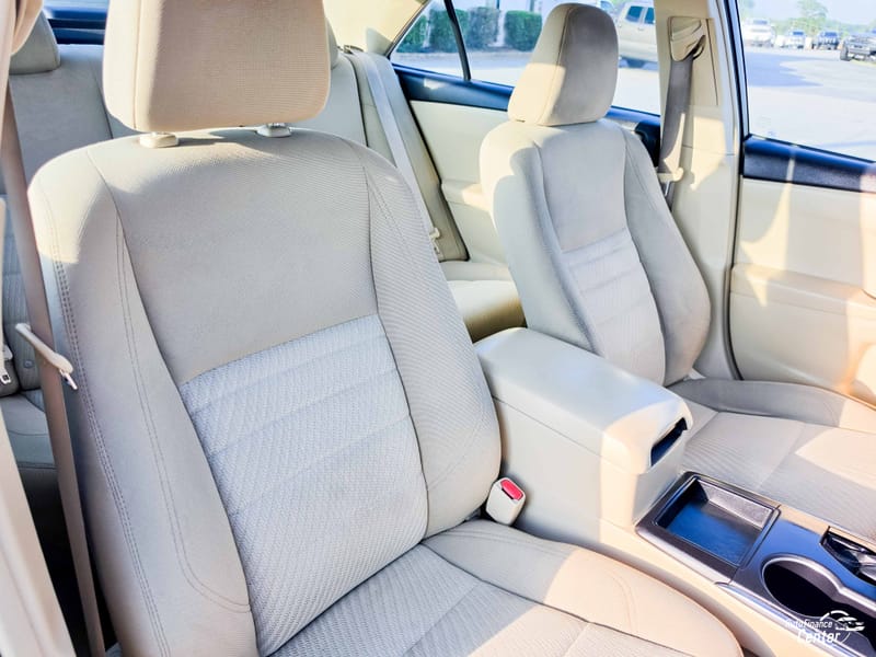 2015 TOYOTA CAMRY LE - TOY928882