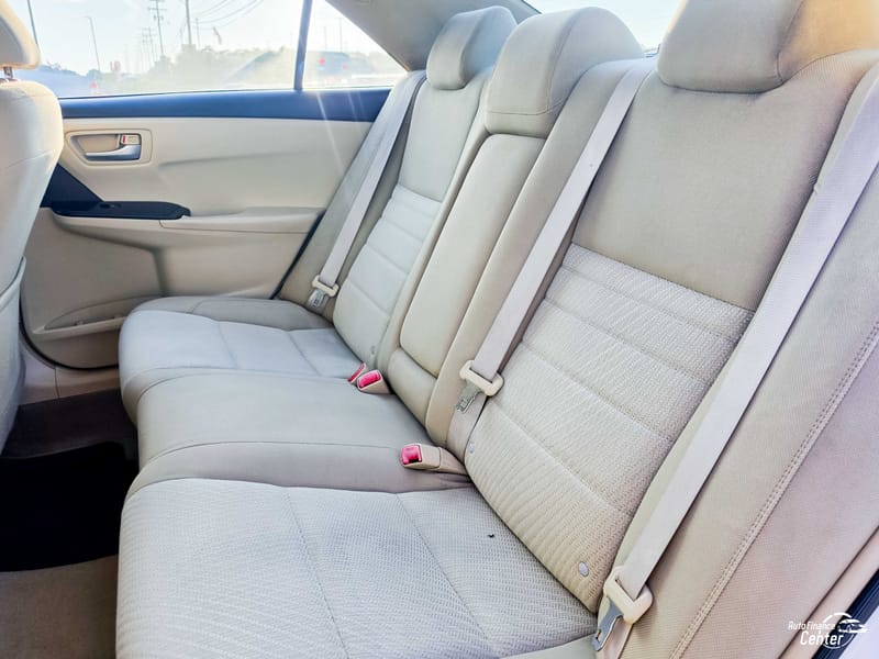 2015 TOYOTA CAMRY LE - TOY928882