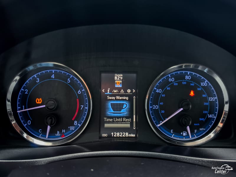 2019 TOYOTA COROLLA SE - TOY935515B