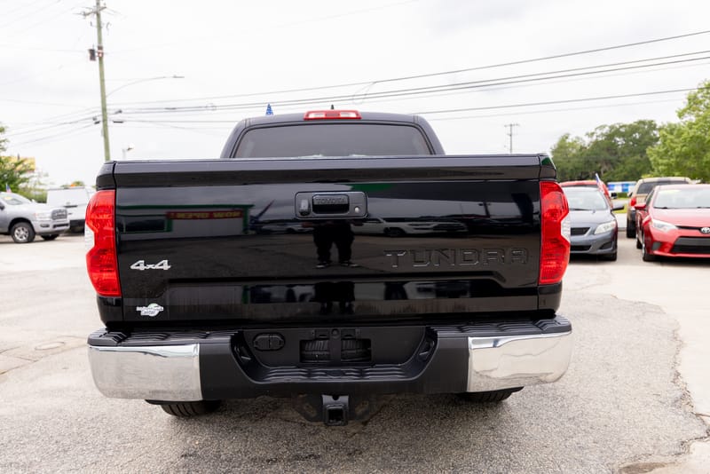 2020 TOYOTA TUNDRA SR5 - TOY940725B