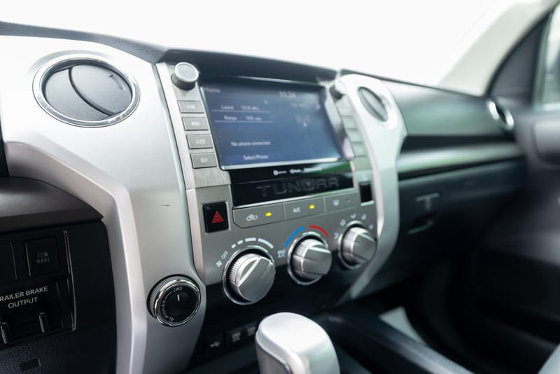2020 TOYOTA TUNDRA SR5 - TOY940725B