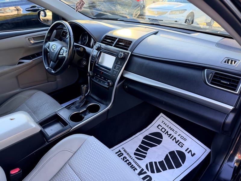 2015 TOYOTA CAMRY SE - TOY947972C