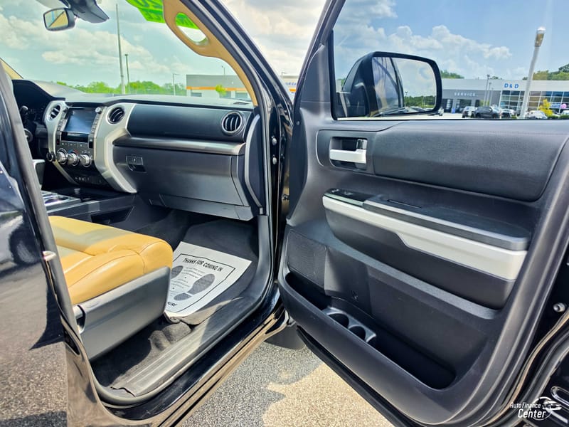 2020 TOYOTA TUNDRA SR5 - TOY948745T