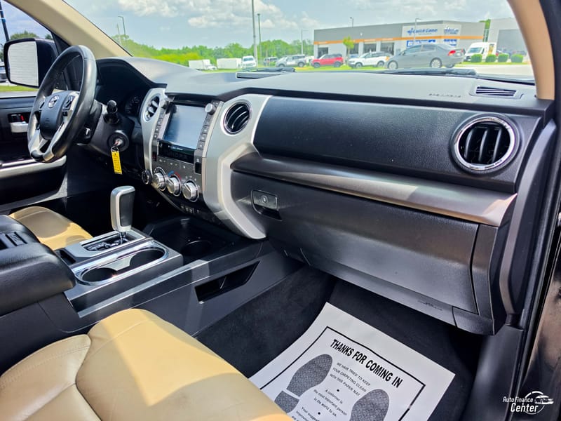 2020 TOYOTA TUNDRA SR5 - TOY948745T
