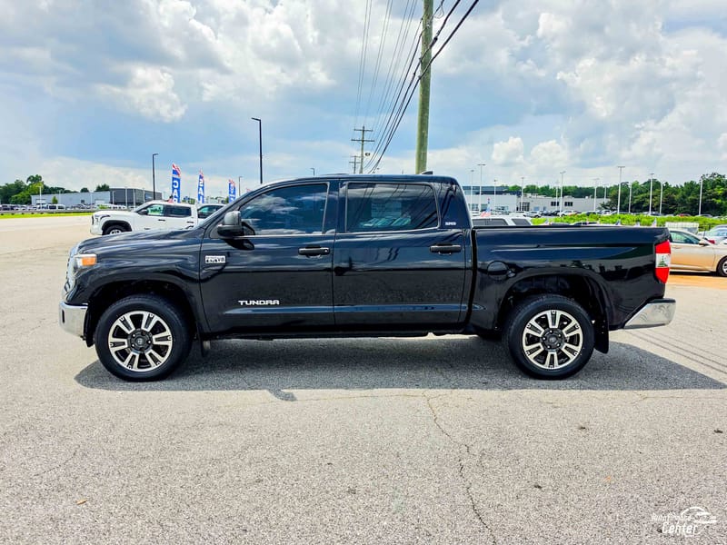 2020 TOYOTA TUNDRA SR5 - TOY948745T
