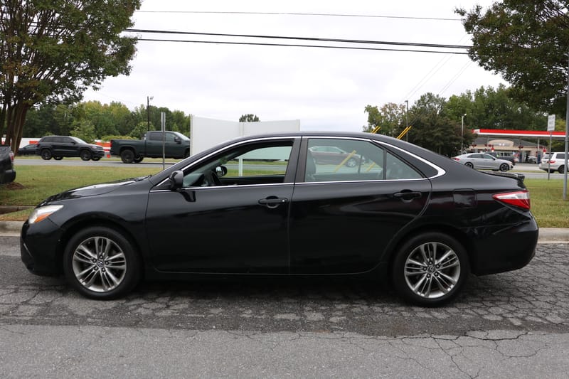2015 TOYOTA CAMRY SE - TOY962829D