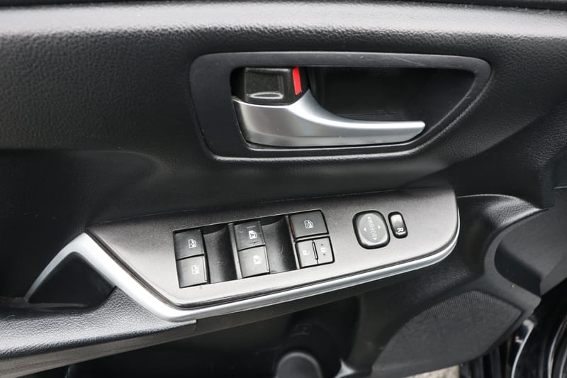 2015 TOYOTA CAMRY SE - TOY962829D