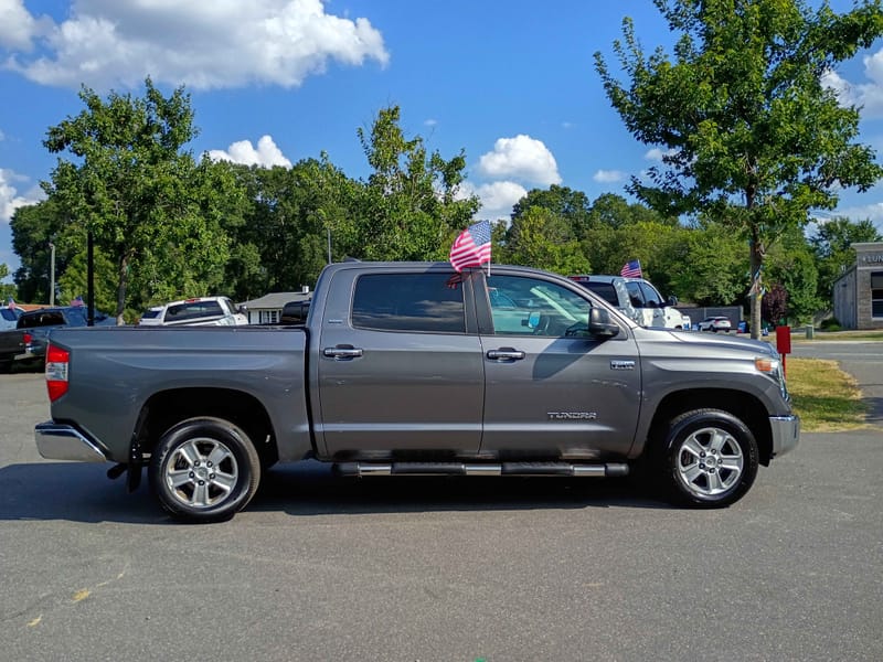 2021 TOYOTA TUNDRA - TOY975921T