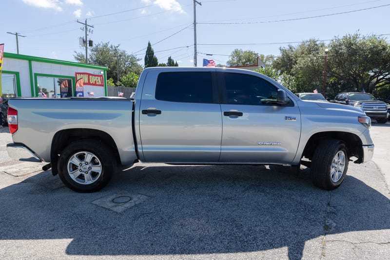 2021 TOYOTA TUNDRA SR5 - TOY995318