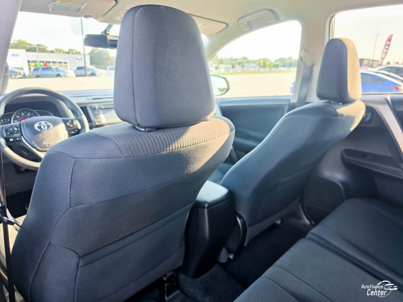 2015 TOYOTA RAV4 LE - TOYW233737