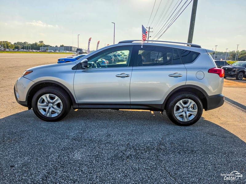 2015 TOYOTA RAV4 LE - TOYW233737