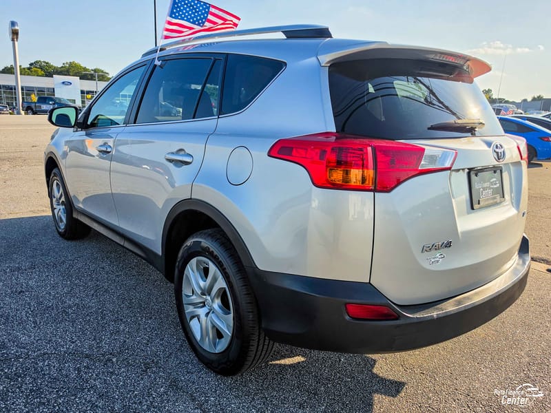 2015 TOYOTA RAV4 LE - TOYW233737