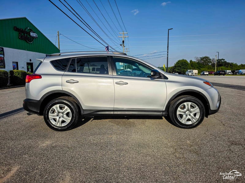 2015 TOYOTA RAV4 LE - TOYW233737